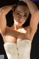 Mika Mifune 三船美佳, 週刊ポストデジタル写真集 「奇跡のボディ」 Set.02 P9 No.c03c92
